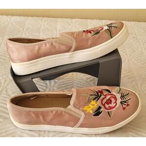 Dirty Laundry Embroidered Pink Satin Sneakers Women’s Size 8.5   JBSC- 017